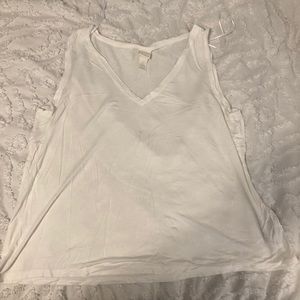 H & M pure white tank